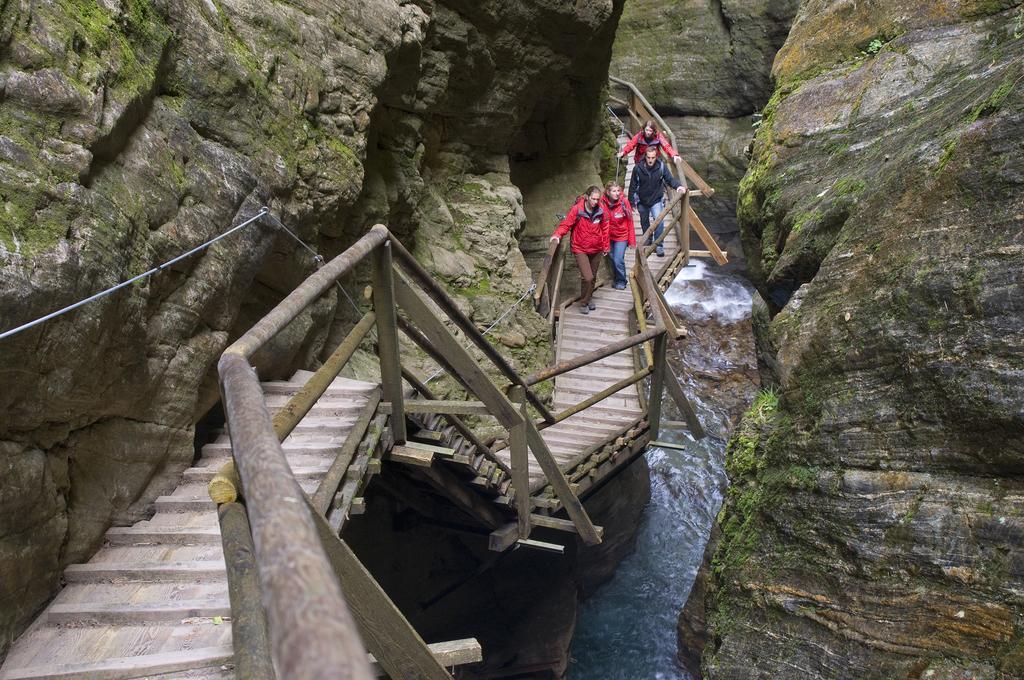 Appartementhaus Sporthotel Moelltal Флатах Екстериор снимка