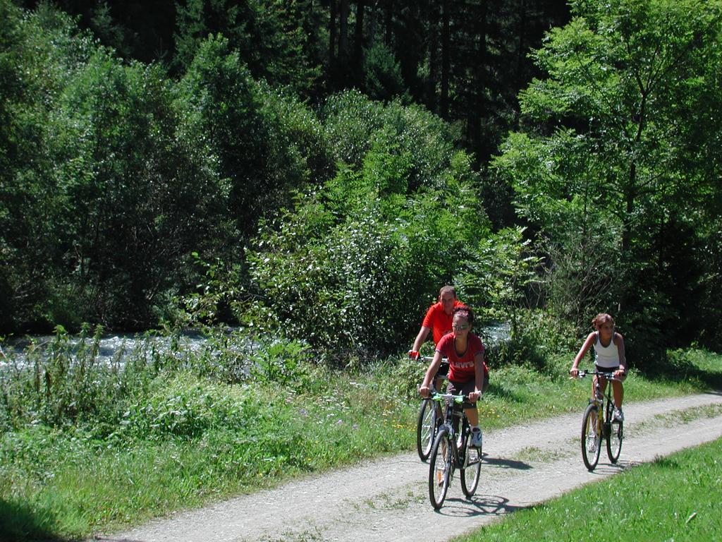 Appartementhaus Sporthotel Moelltal Флатах Екстериор снимка