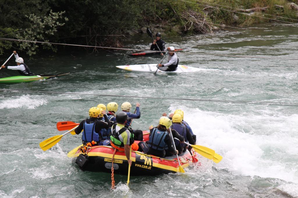 Appartementhaus Sporthotel Moelltal Флатах Екстериор снимка